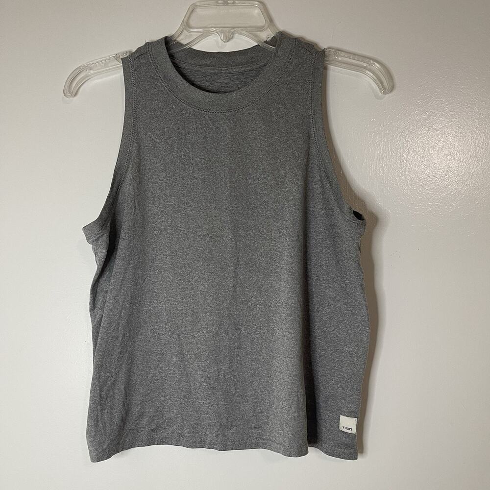 VUORI gray crew neck workout athletic tank top size medium
